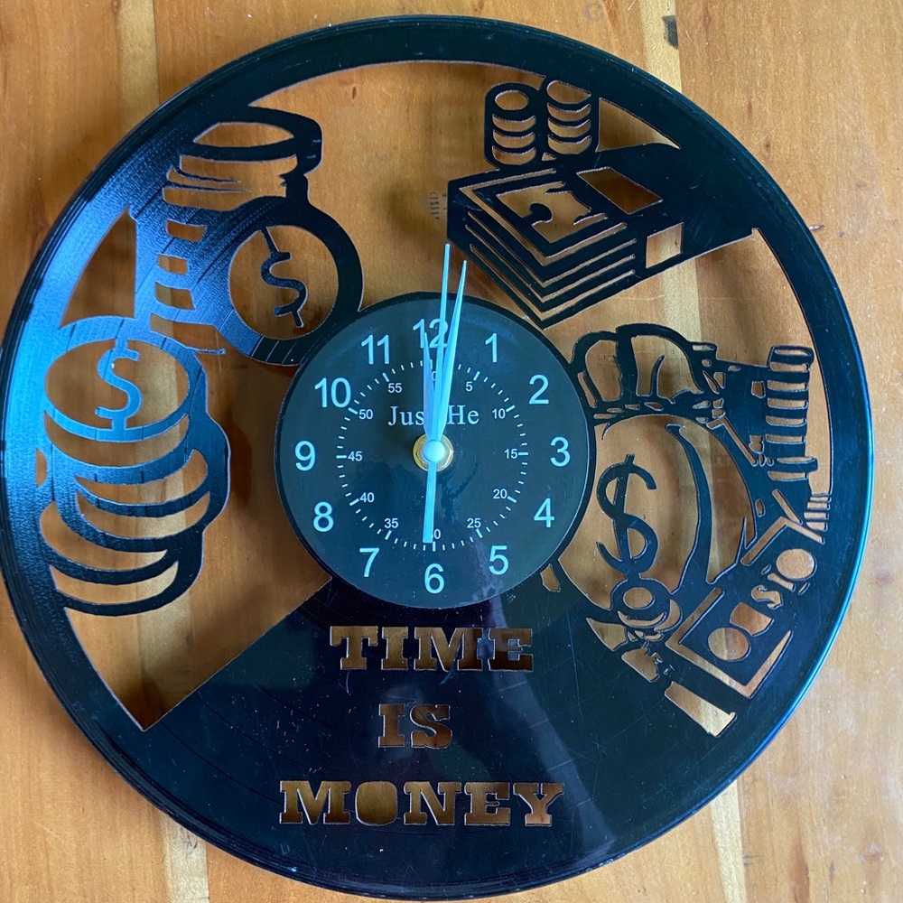 King Live Record Clock